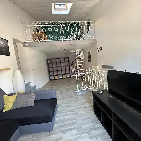 Casa de Férias Bright And Quiet House *